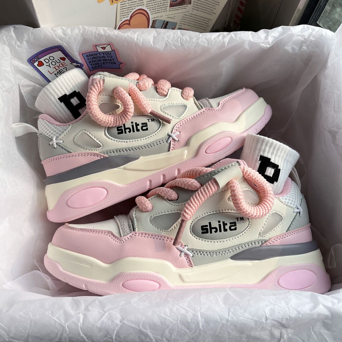 Cute Matching Sneakers - Kimi Kimi