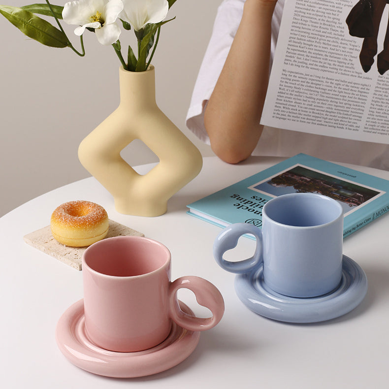 Heart-shaped Cup and Plate - Heartzcore Heartzcore