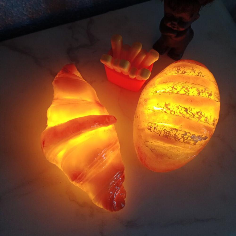 Croissant Bread Lamp MK19006 Susan