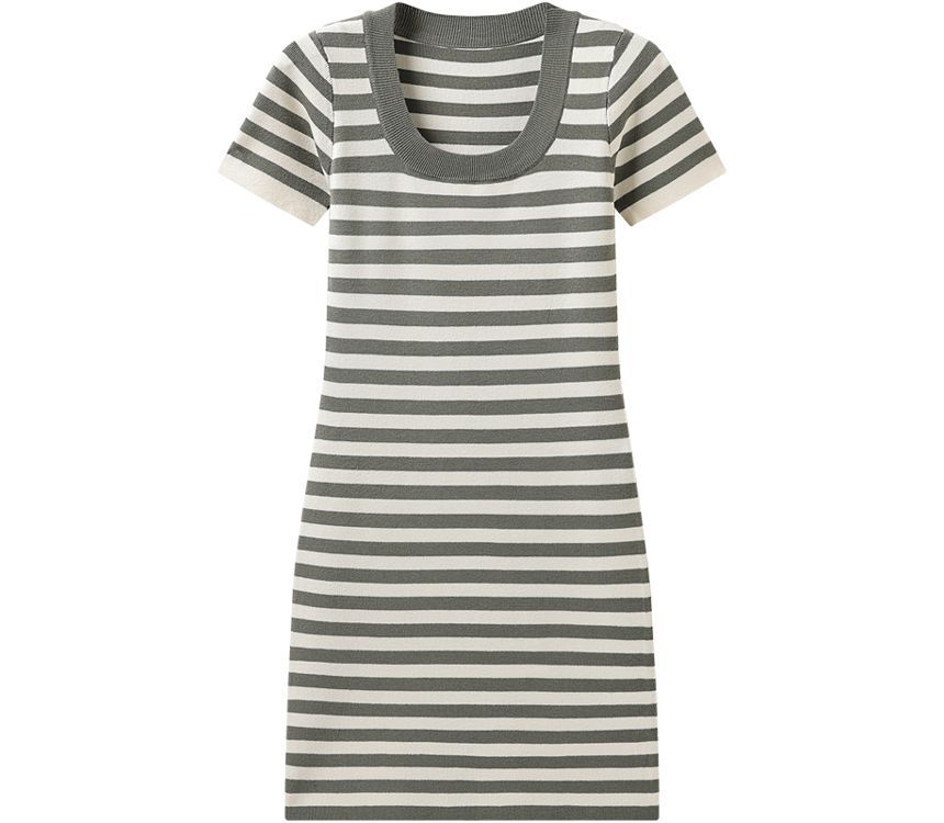 Short-Sleeve Square Neck Striped Midi A-Line Knit Dress kk18 MK Kawaii Store