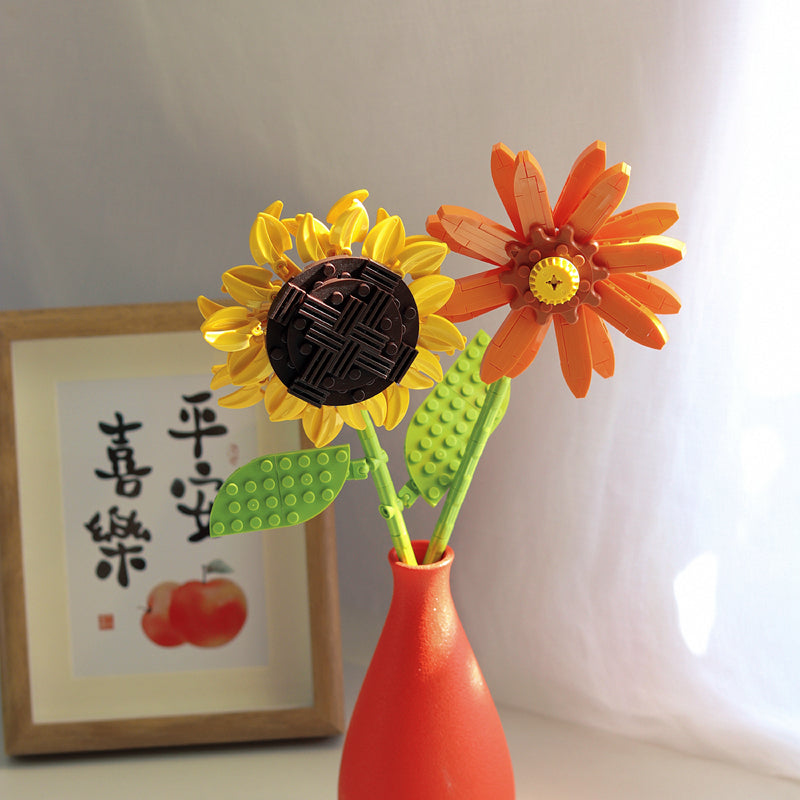 Cute Block Flowers Bouquet Susan