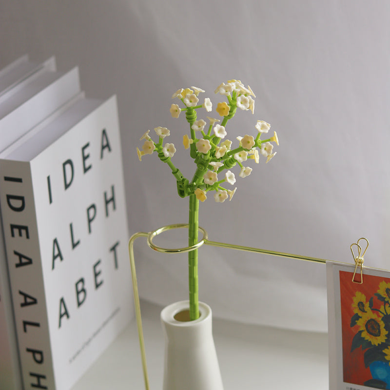 Cute Block Flowers Bouquet Susan