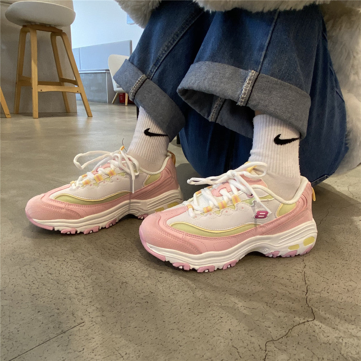 Cute Sneakers - Kimi Kimi