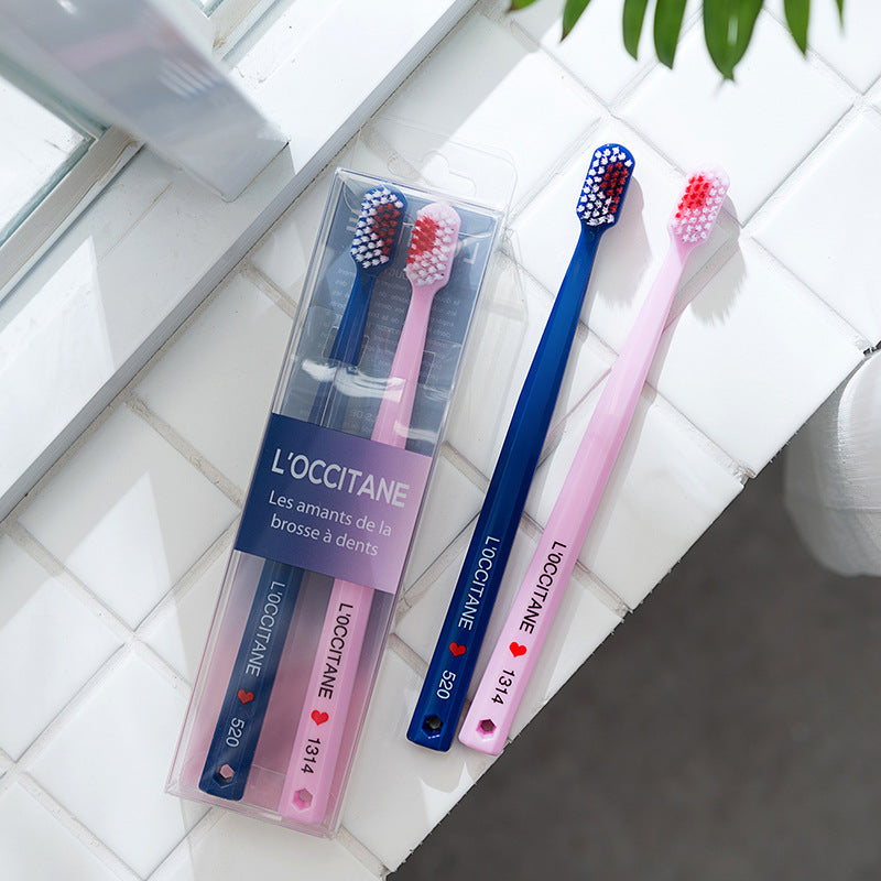 2Pcs Couple Heart Toothbrush - Heartzcore Heartzcore