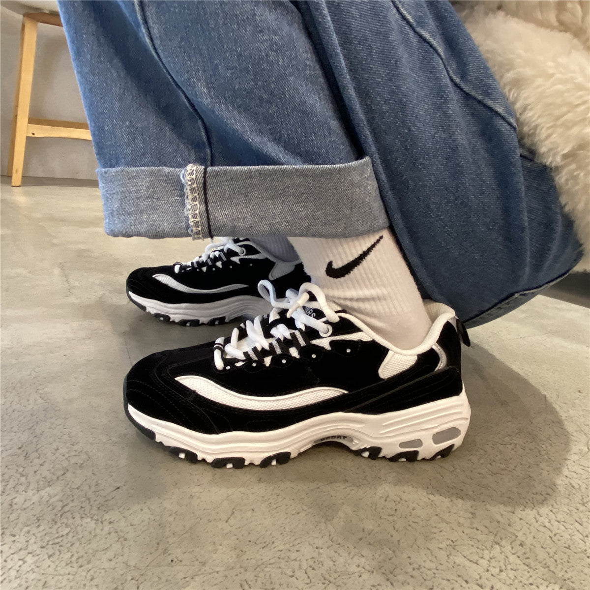 Cute Sneakers - Kimi Kimi