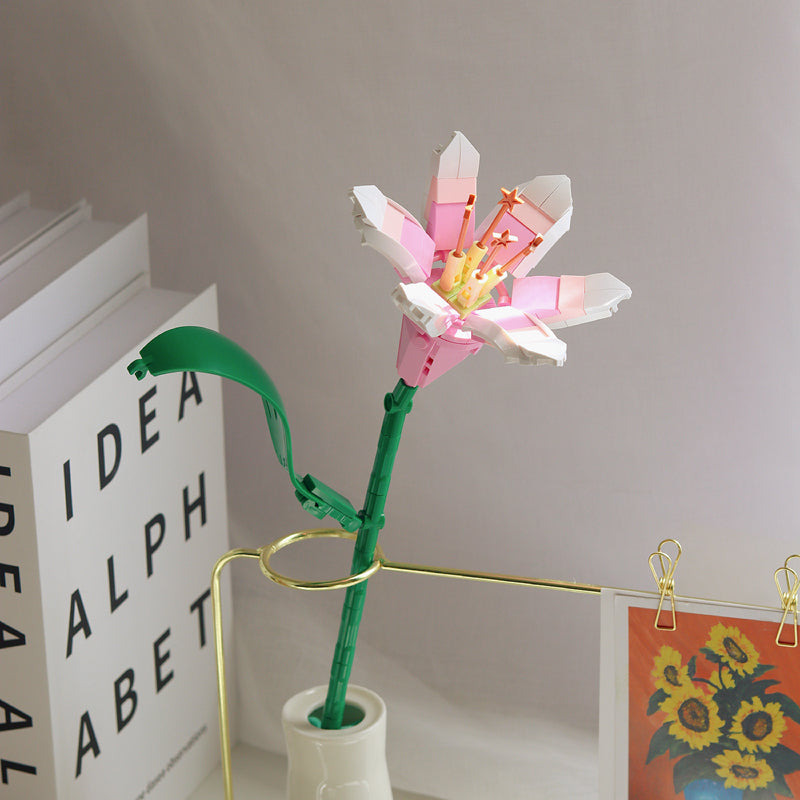 Cute Block Flowers Bouquet Susan