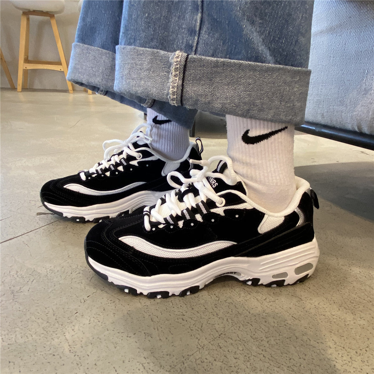 Cute Sneakers - Kimi Kimi