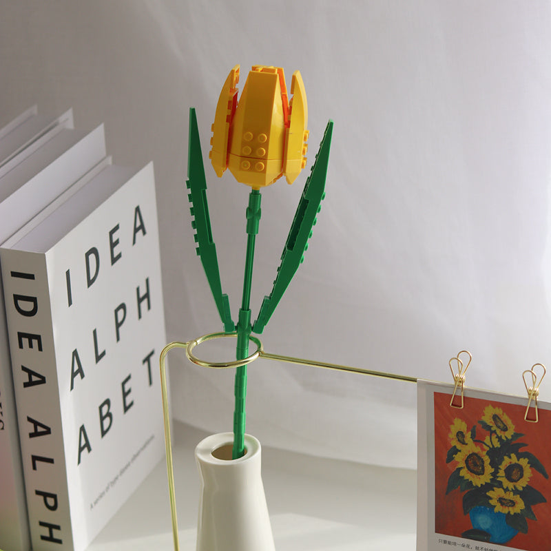 Cute Block Flowers Bouquet Susan