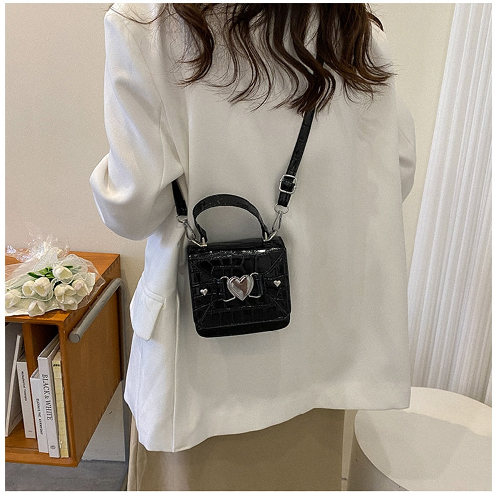 Heart Handbag Purse - Heartzcore Heartzcore