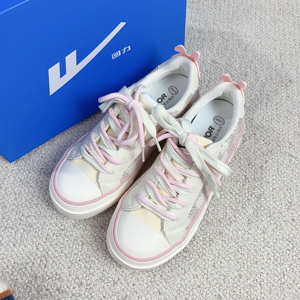 Bunny on The Back Sneakers MK19199 Susan