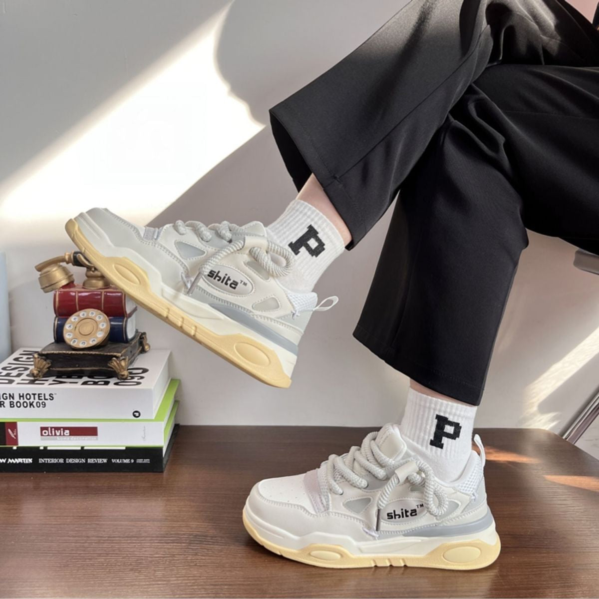 Cute Matching Sneakers - Kimi Kimi