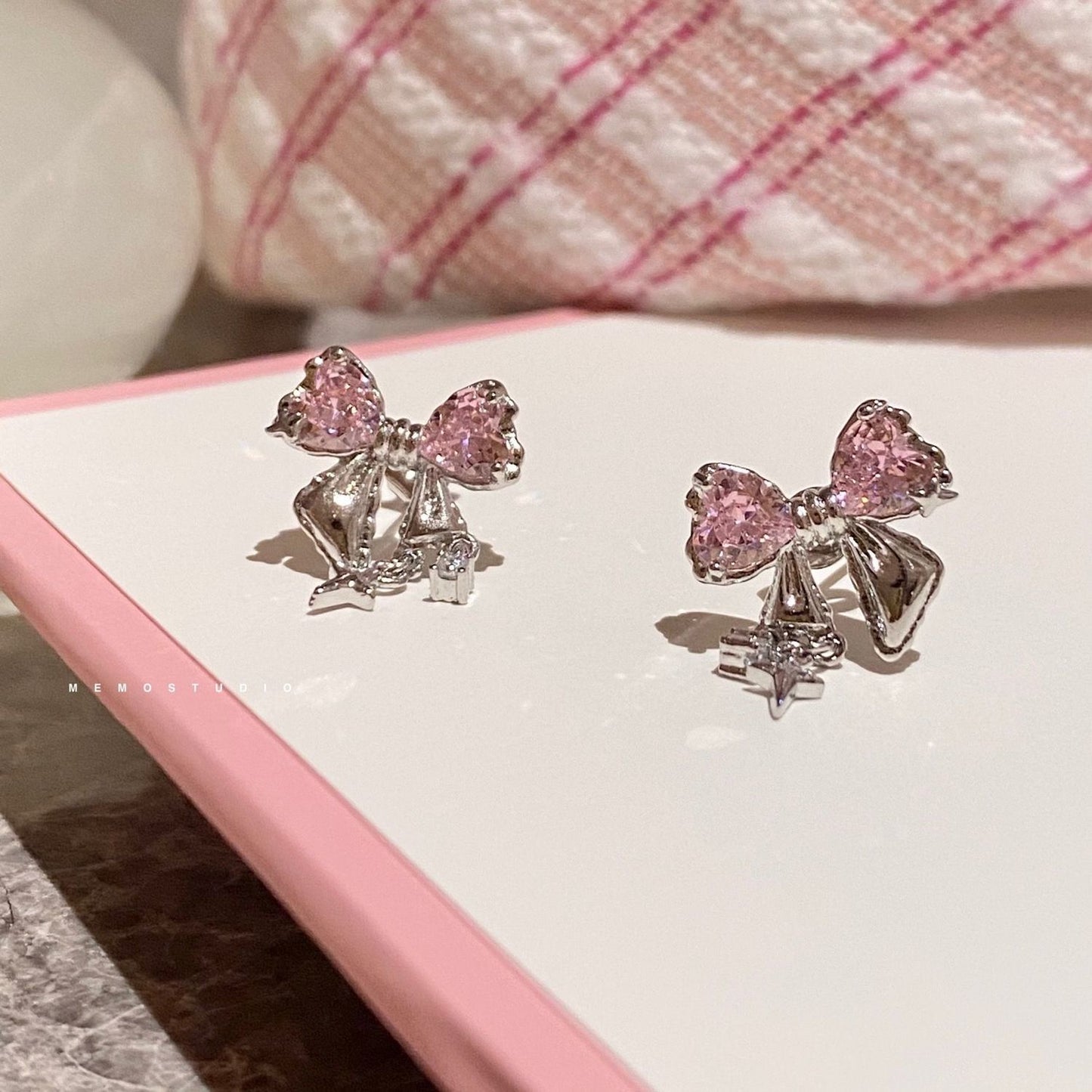 Pretty Diamond Ribbon Earrings - Heartzcore Heartzcore